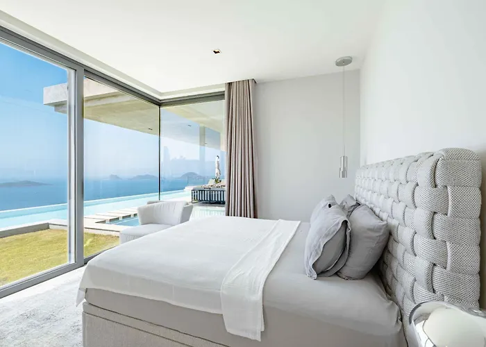 Vila View Infinity Pool Sunset Over Greek Islands Private Concierge Breakfast Up To 10 Guests