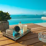 View Infinity Pool Sunset Over Greek Islands Private Concierge Breakfast Up To 10 Guests 博德鲁姆